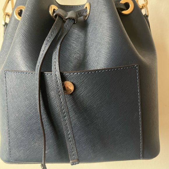 Michael Kors Bucket Bag - Picture 7 of 15